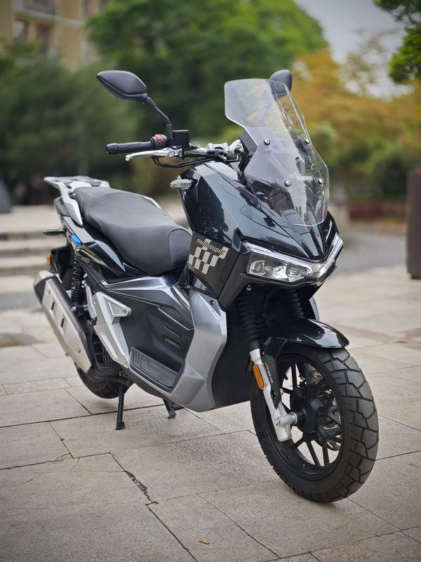 二手布雷斯通极宙 ADV150