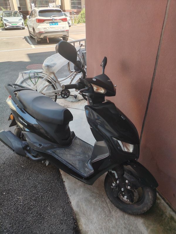 二手银钢侠天使眼 YG125T-30