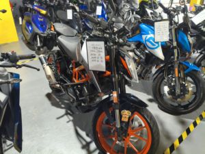 二手KTMR2R390 Duke