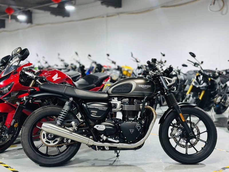 二手凯旋Speed Twin 900