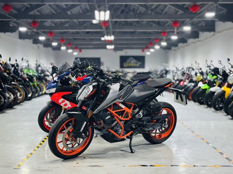 二手KTMR2R390 Duke