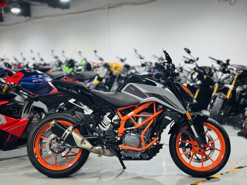 二手KTMR2R390 Duke