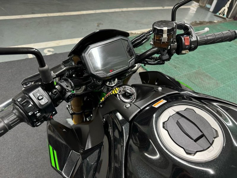 二手川崎Z900