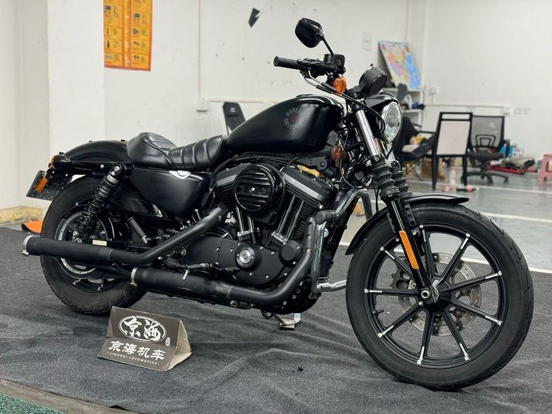 二手哈雷戴维森Iron883 硬汉