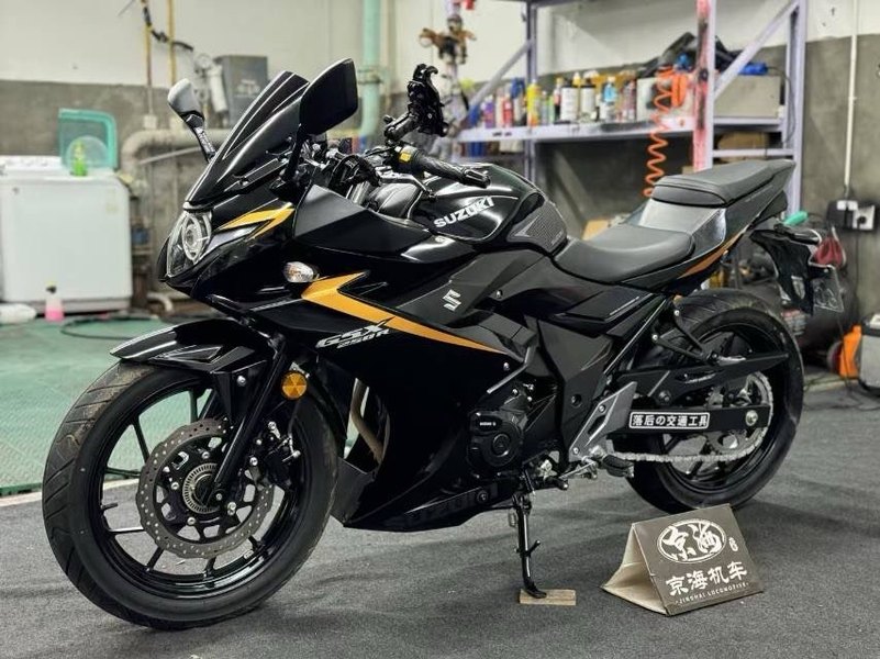 二手豪爵铃木GSX250R