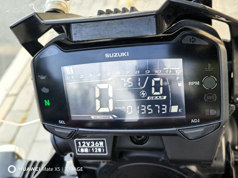 二手豪爵铃木DL250