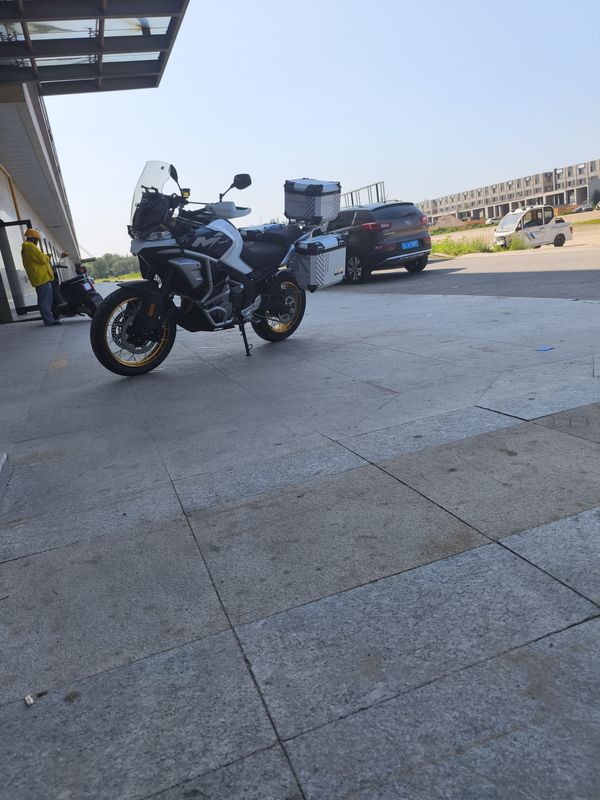 二手春风700MT