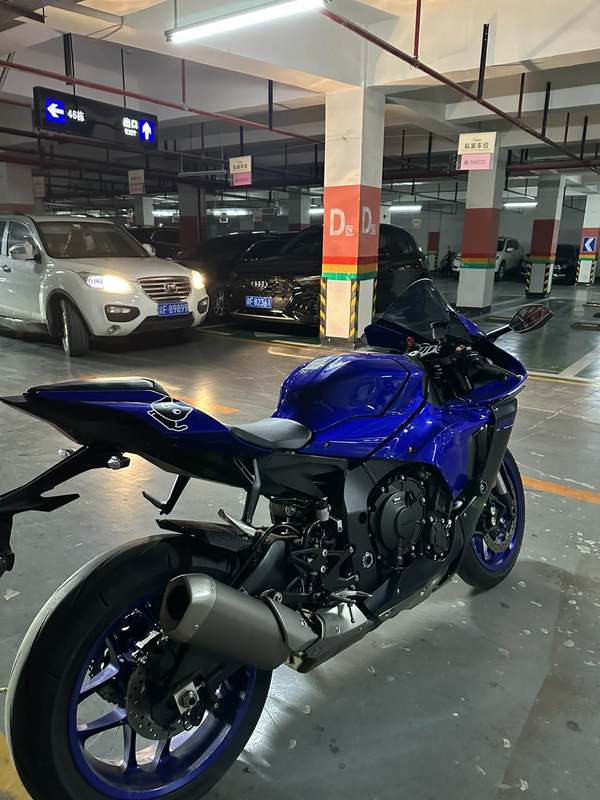 二手雅马哈YZF-R1