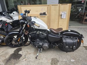 二手哈雷戴维森Iron883 硬汉