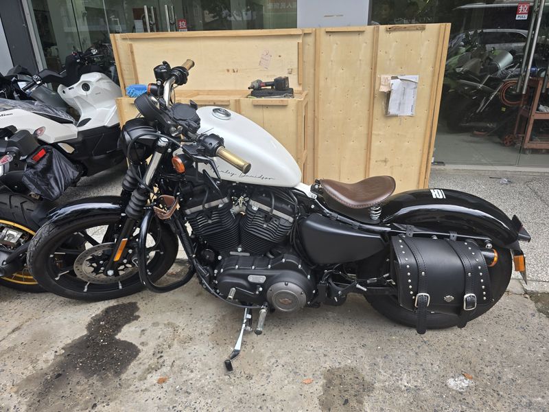 二手哈雷戴维森Iron883 硬汉