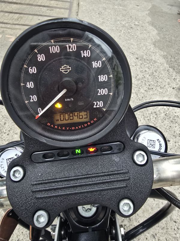 二手哈雷戴维森Iron883 硬汉