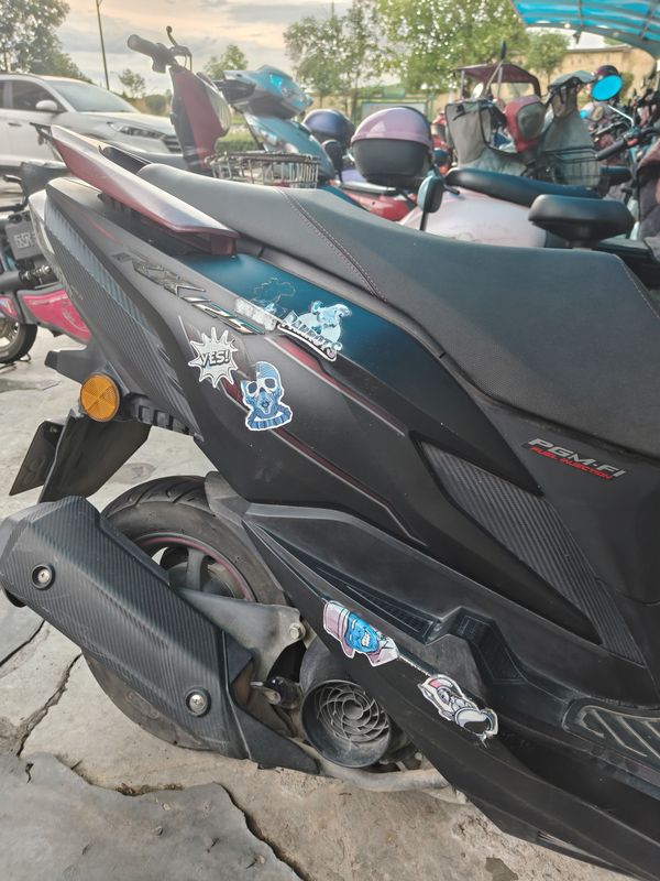 二手新大洲本田裂行 RX125Fi