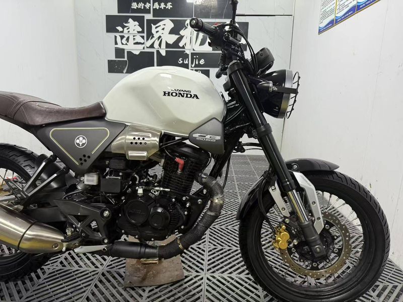 二手五羊本田鸷道 CB190SS