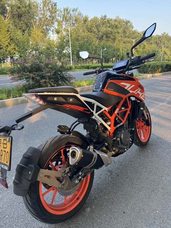二手KTMR2R390 Duke
