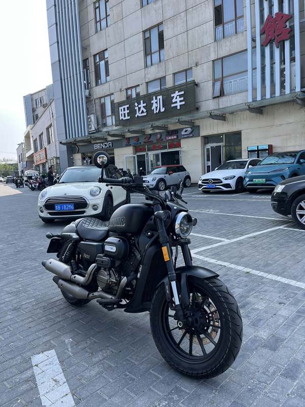 二手QJMOTOR闪300