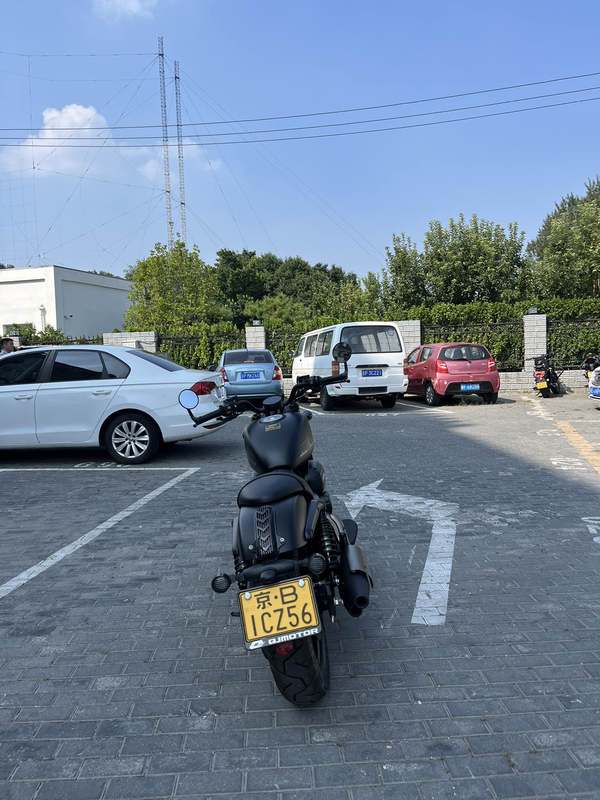 二手QJMOTOR闪300