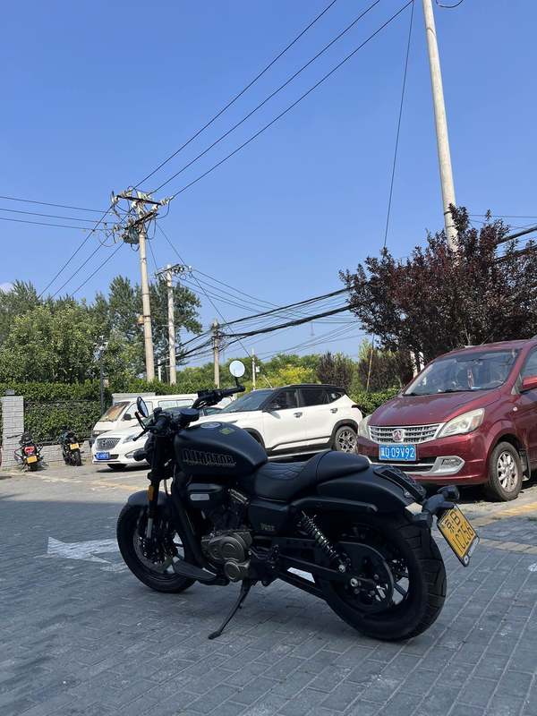 二手QJMOTOR闪300
