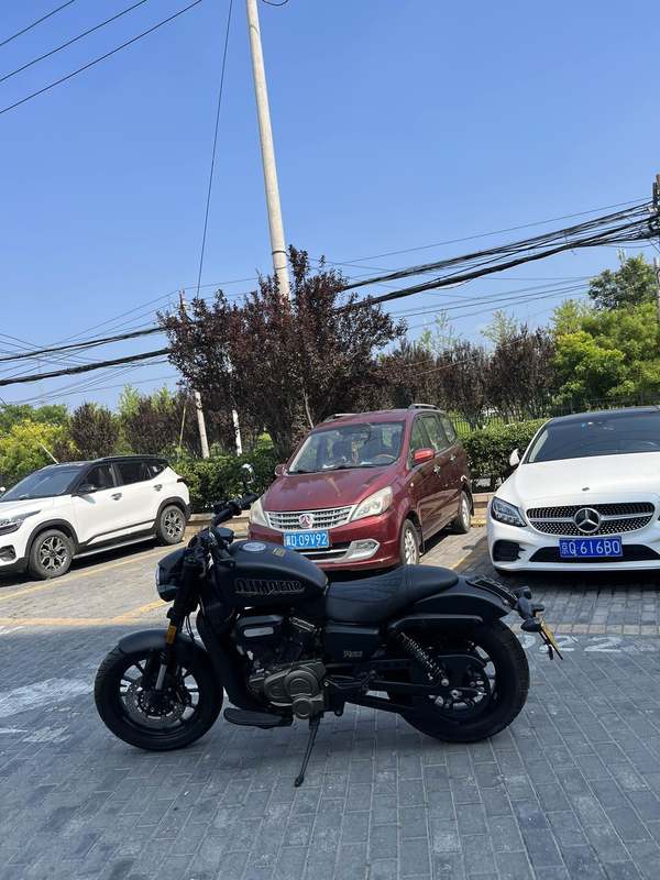 二手QJMOTOR闪300