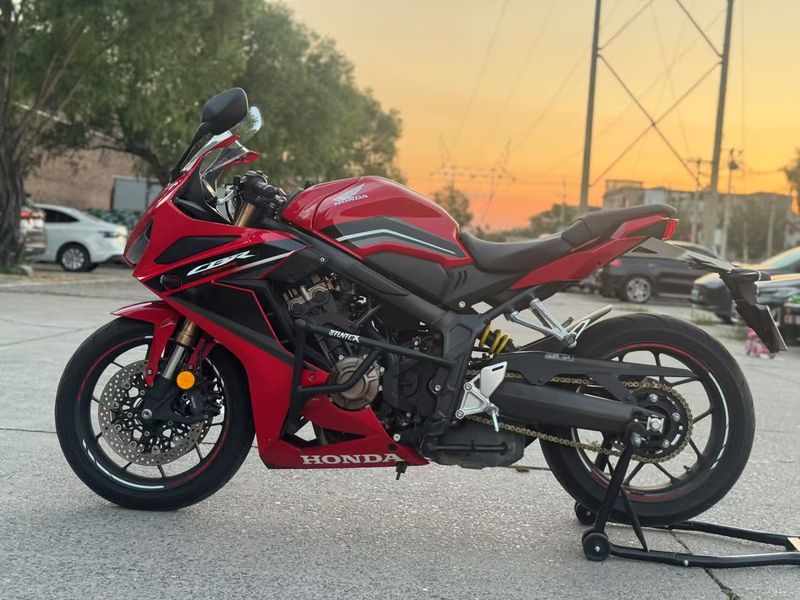 二手本田CBR650R