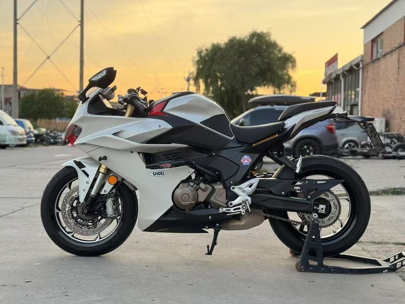 二手QJMOTOR赛550S
