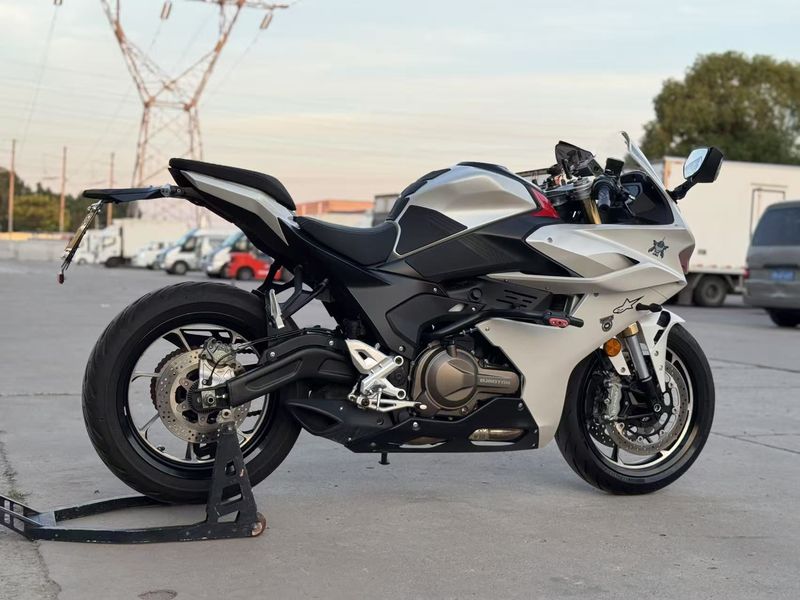 二手QJMOTOR赛550S