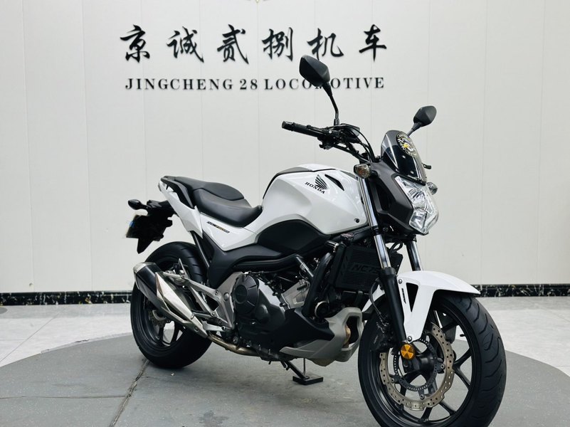 二手本田NC 700S