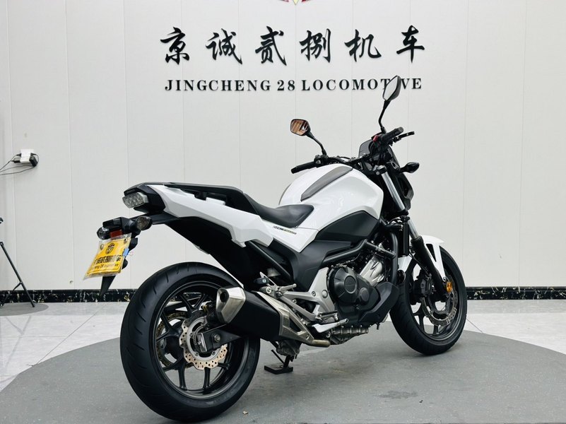 二手本田NC 700S