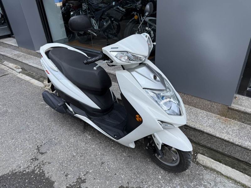 二手建设雅马哈赛鹰GT
