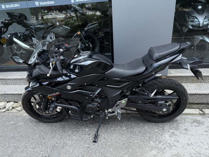 二手豪爵铃木GSX250R