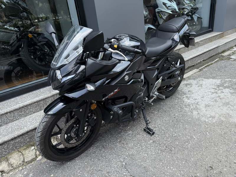 二手豪爵铃木GSX250R