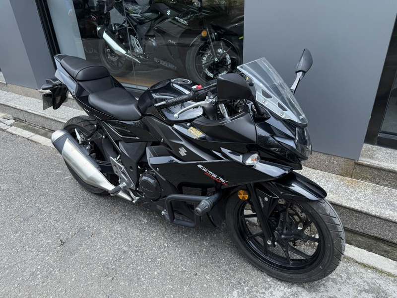 二手豪爵铃木GSX250R