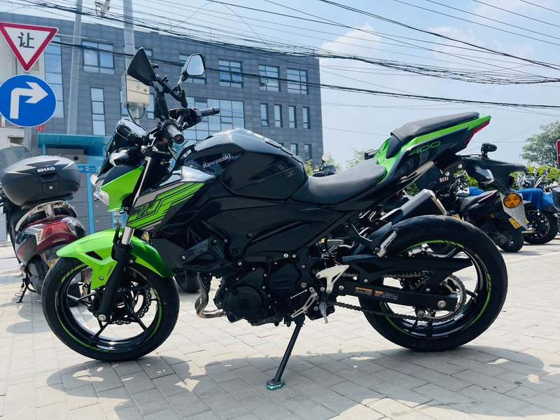 二手川崎Z400