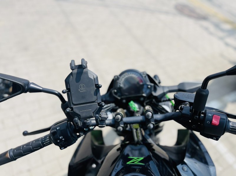 二手川崎Z400
