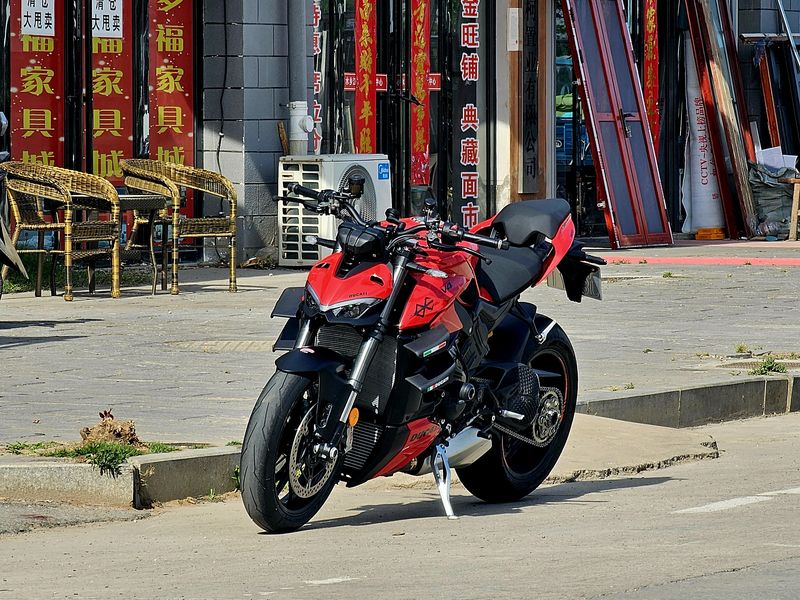 二手杜卡迪Street Fighter V4