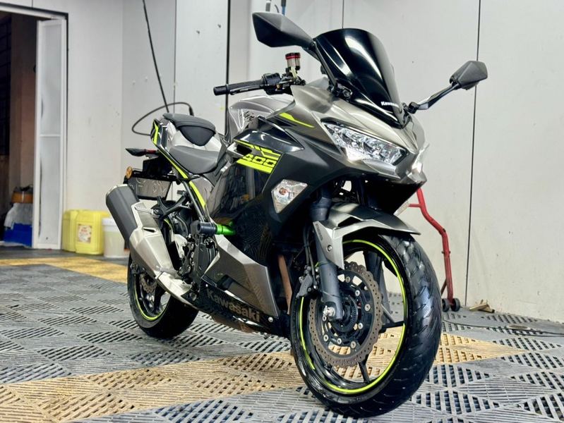 二手川崎Ninja 400