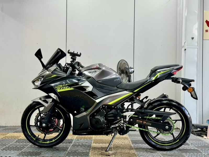 二手川崎Ninja 400