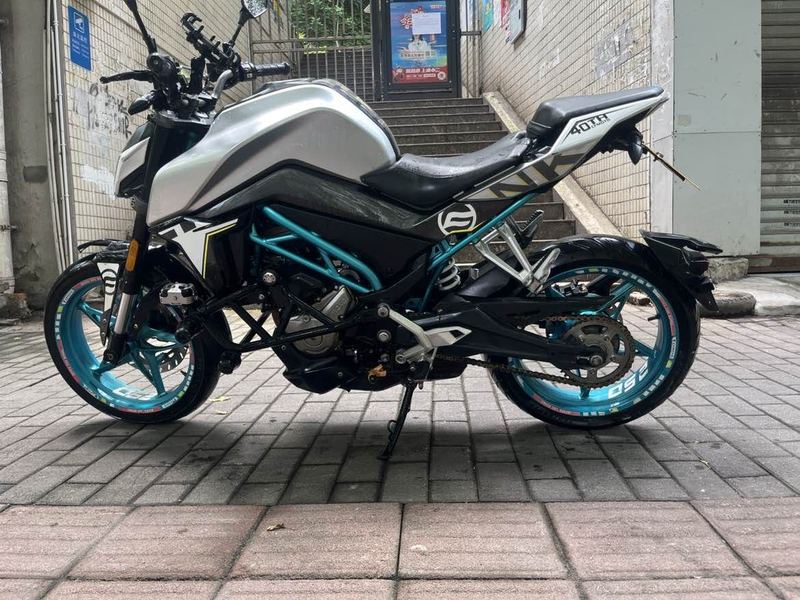 二手春风250NK