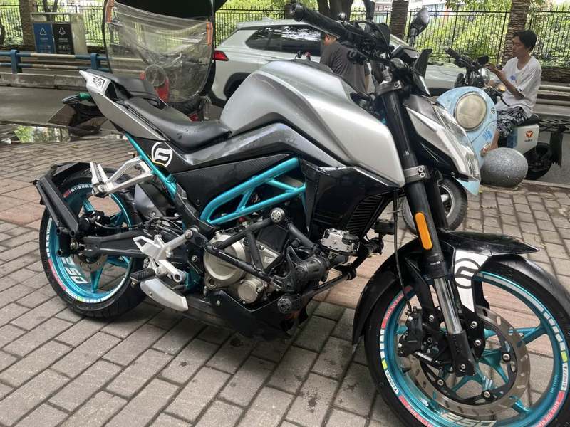 二手春风250NK