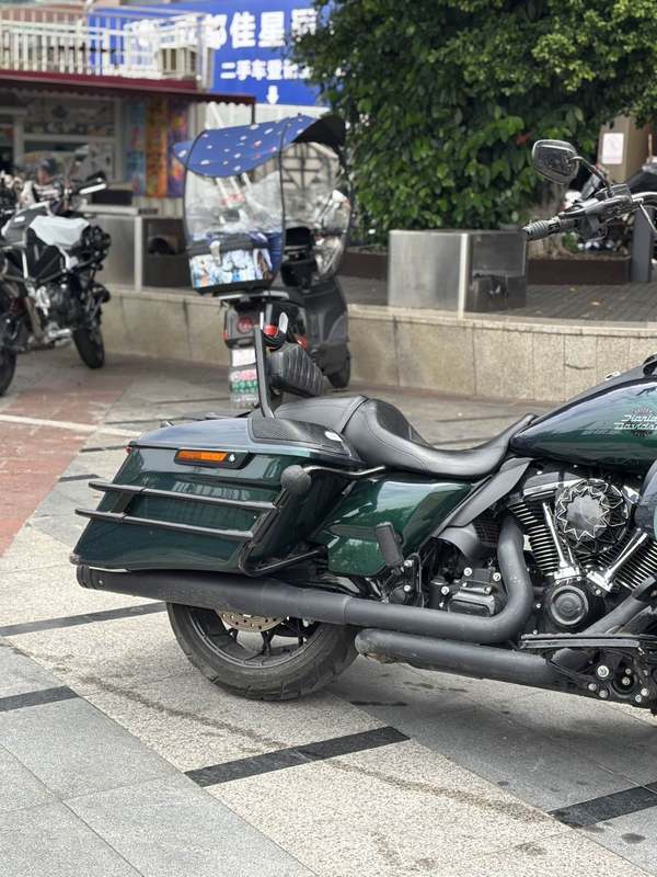 二手哈雷戴维森路王定制版 Road King Special