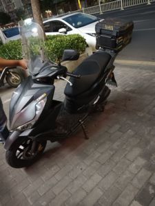 二手五羊本田NX125
