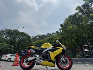 二手阿普利亚RS 660 