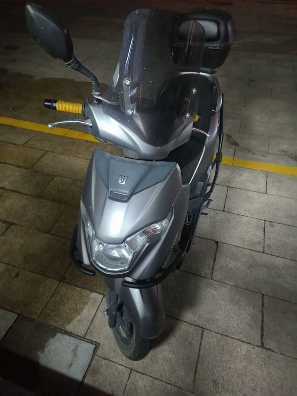 二手豪爵虎鲨VX125