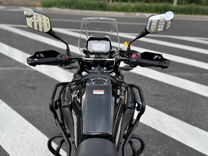 二手豪爵铃木DL250