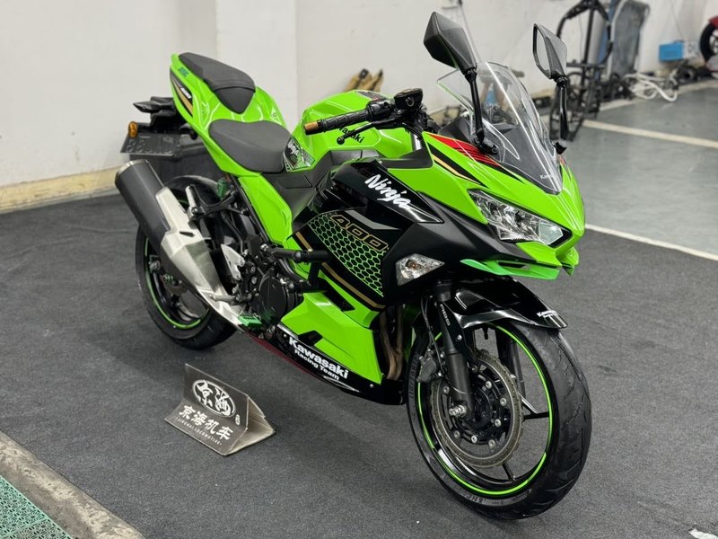 二手川崎Ninja 400