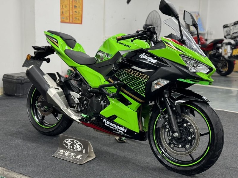 二手川崎Ninja 400