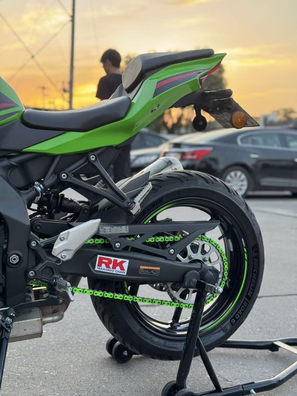 二手川崎ZX-4R