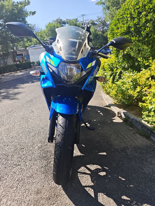 二手豪爵铃木GSX250R