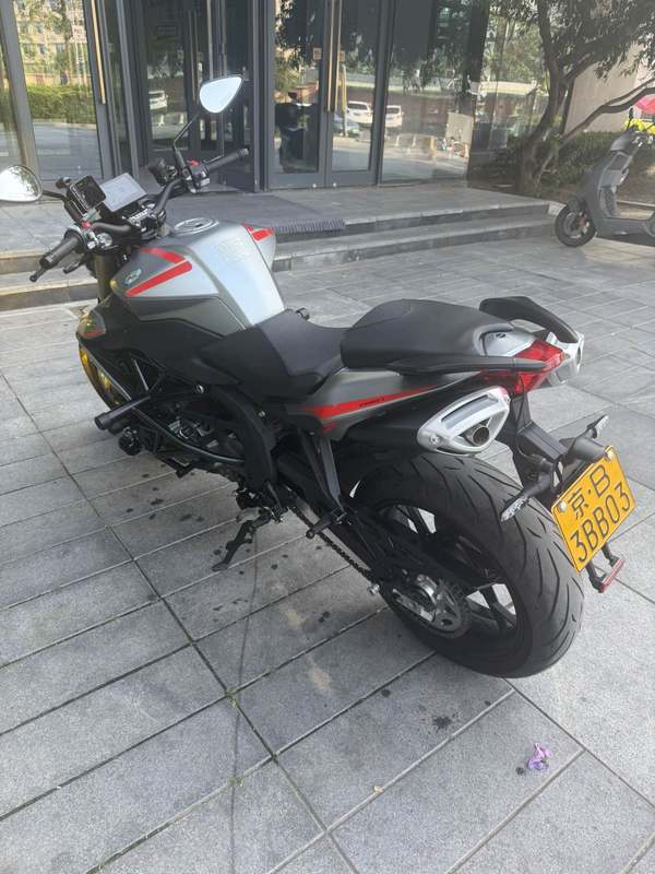 二手贝纳利TNT600i