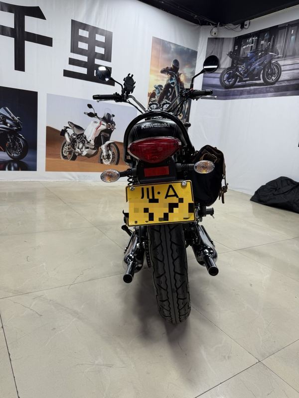 二手川崎W800 