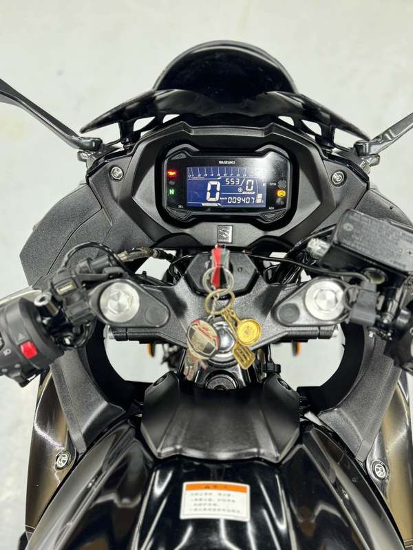 二手豪爵铃木GSX250R